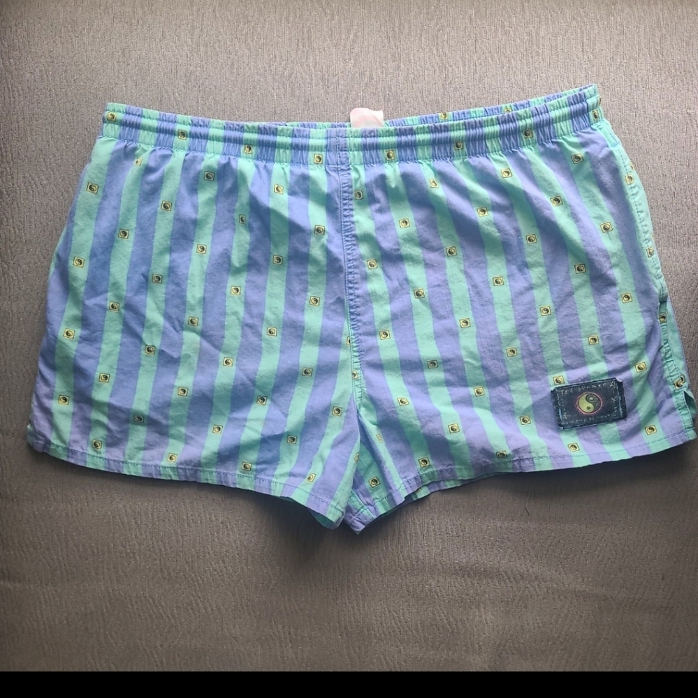 VTG T&C Hawaii Shorts